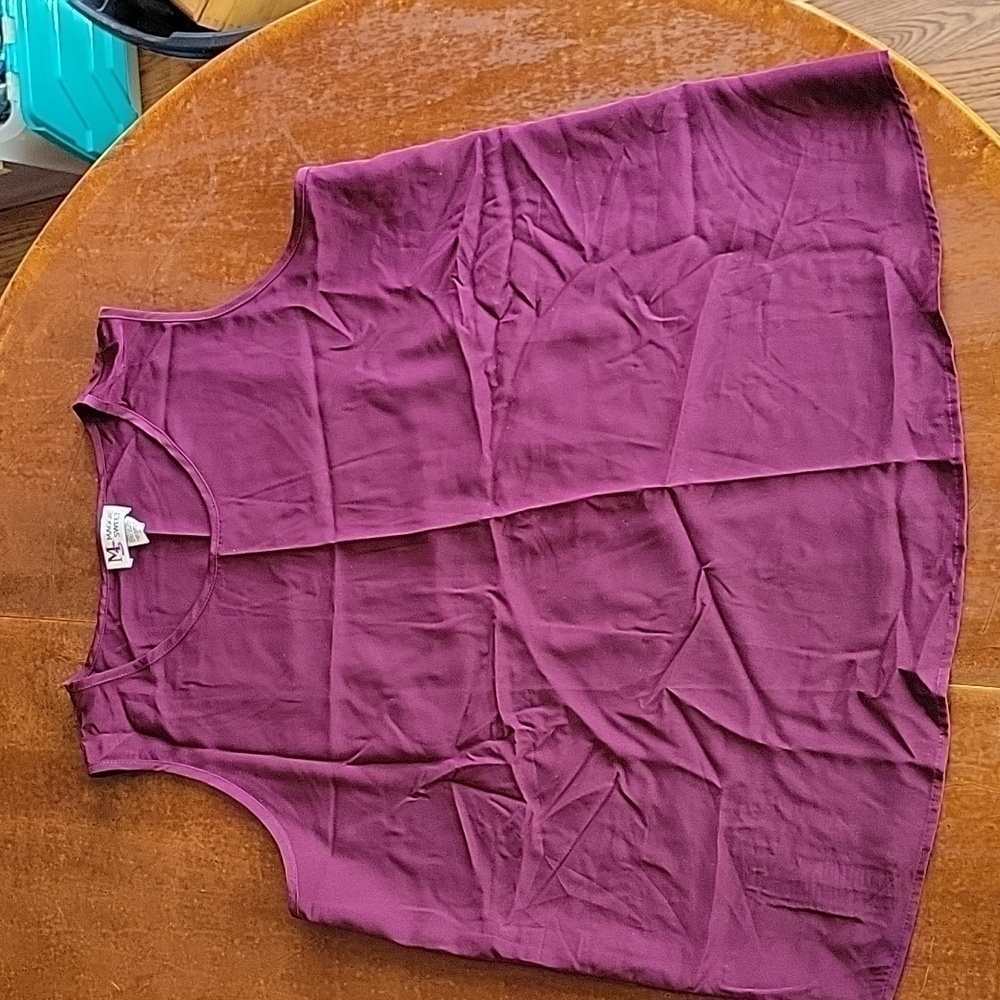 Maggie Sweet Sleeveless Top Size 1X